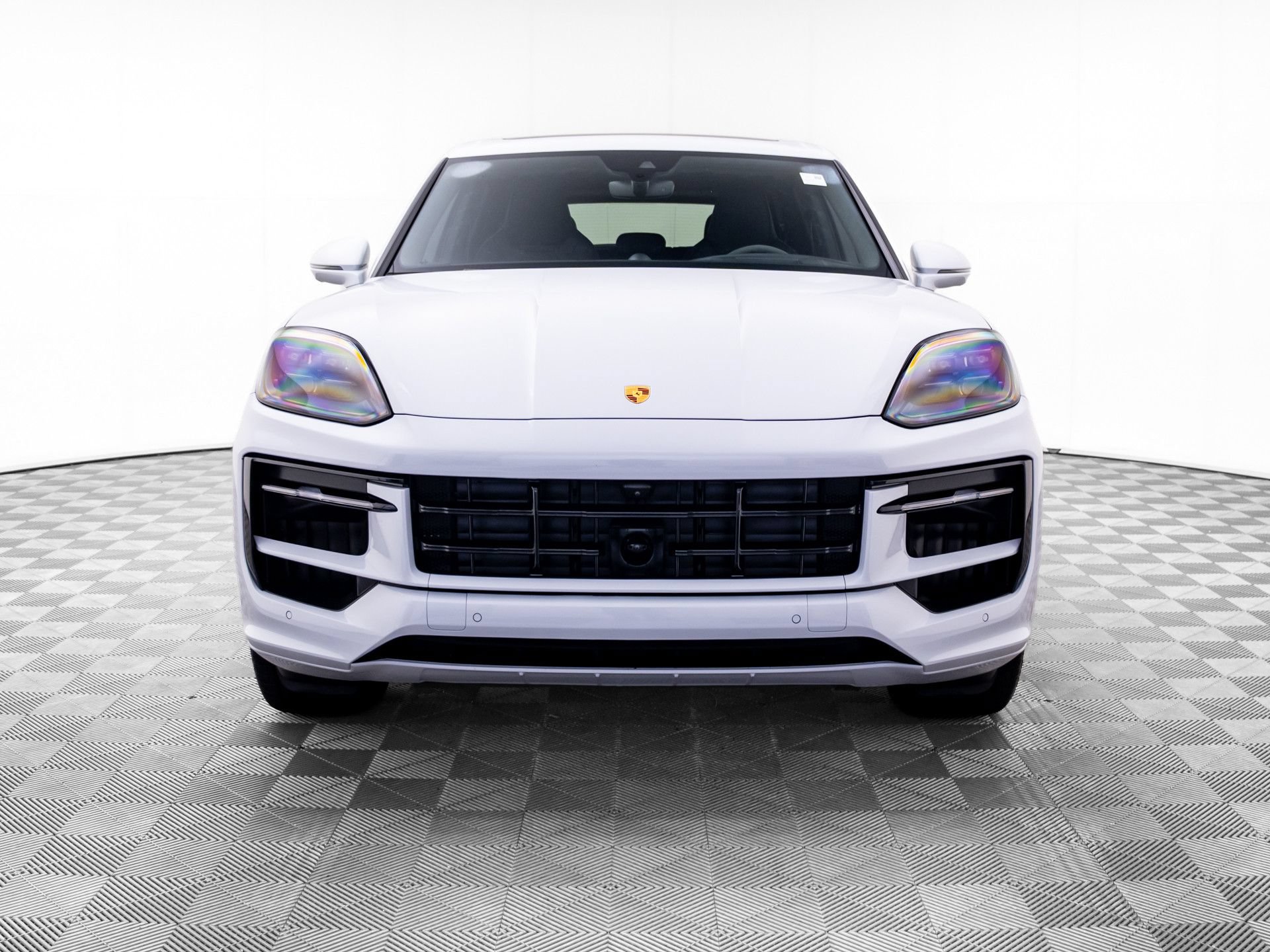 Used 2026 Porsche Cayenne GTS AWD/4WD image 8