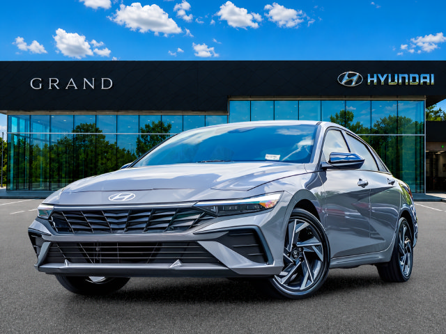 Certified 2025 Hyundai Elantra SEL