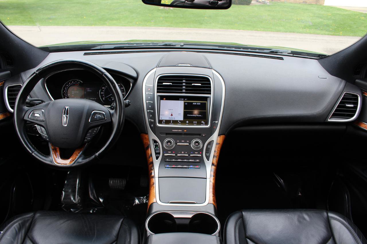 Used 2016 Lincoln MKX Reserve w/ Climate Package image 31