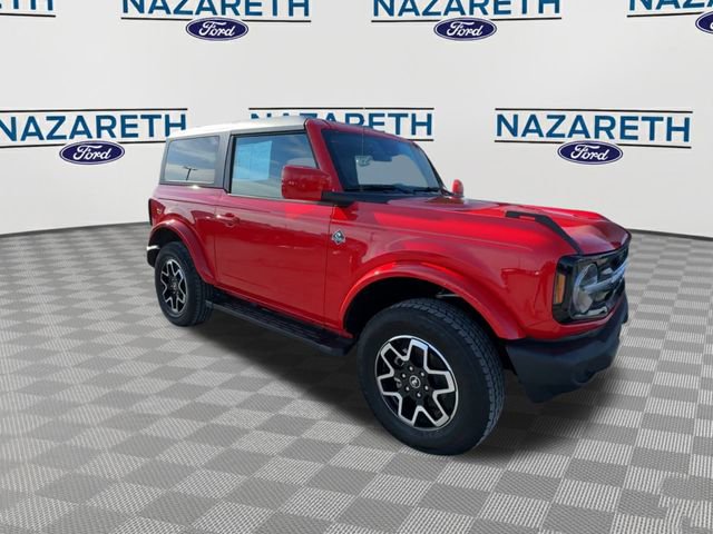 Used 2023 Ford Bronco Outer Banks image 2