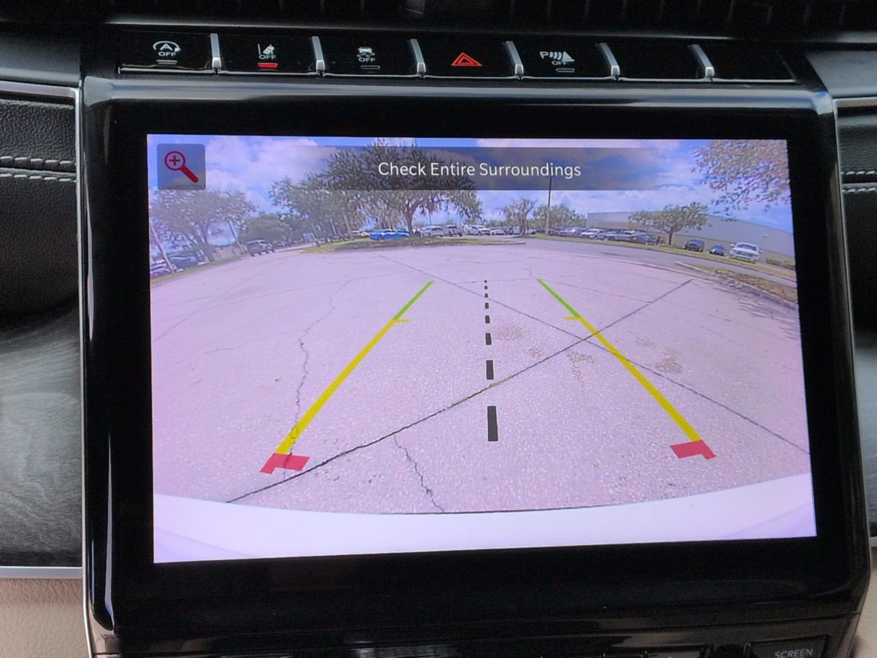 Used 2025 Jeep Grand Cherokee L Limited w/ Trailer Tow Package AWD/4WD image 27