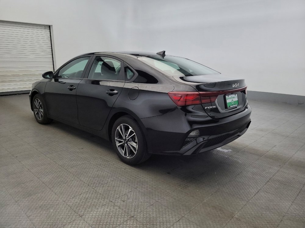Used 2023 Kia Forte LXS image 5