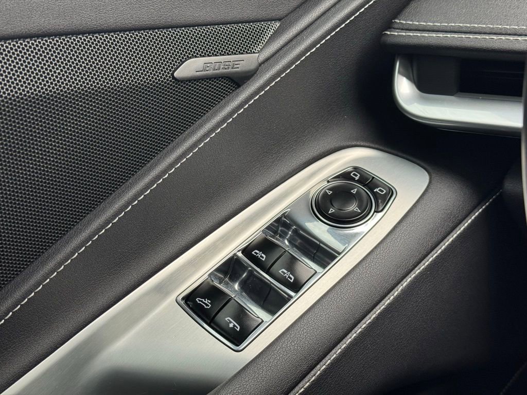 Used 2023 Chevrolet Corvette Stingray Convertible w/ Z51 Performance Package image 28