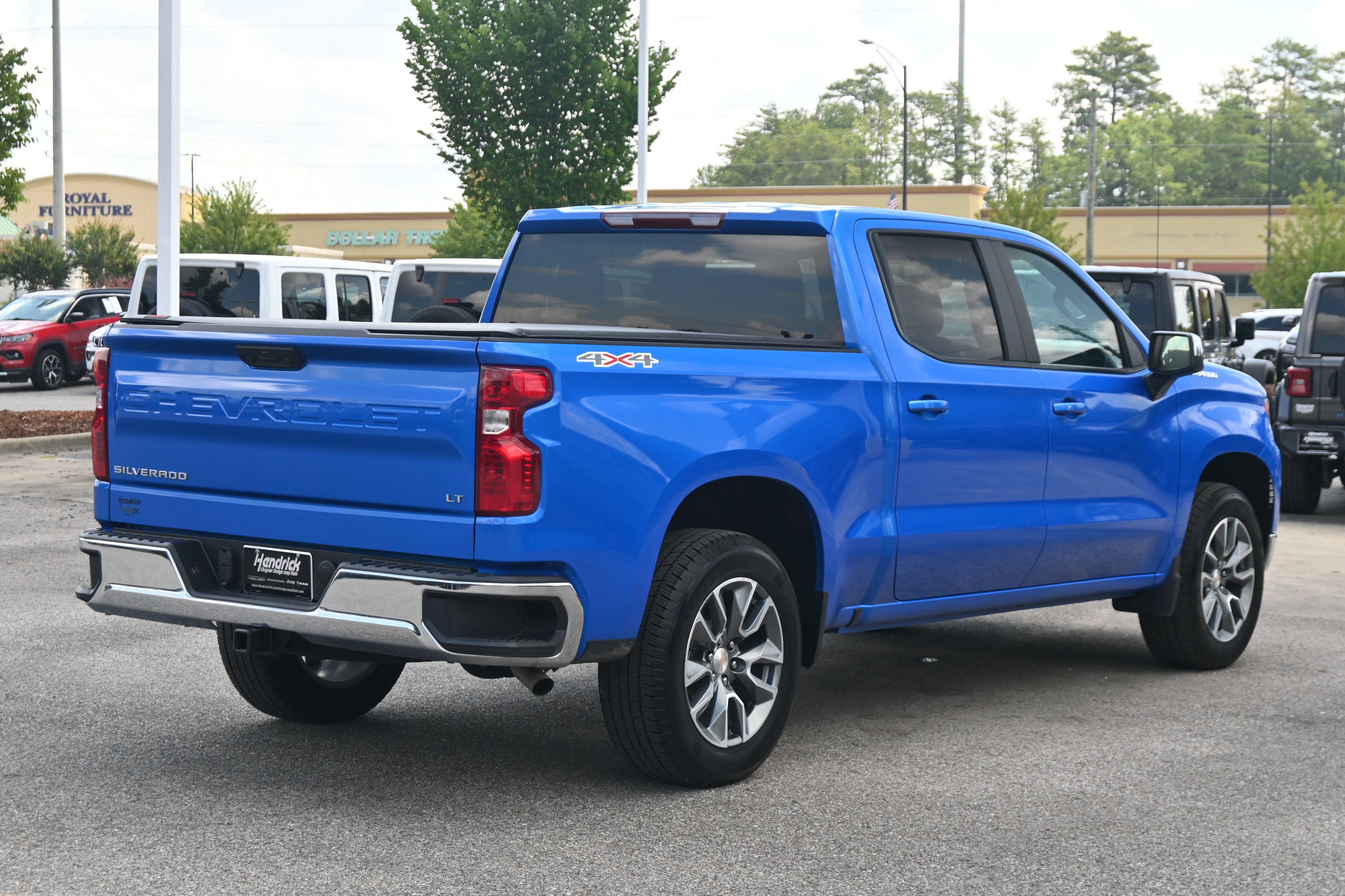 Used 2026 Chevrolet Silverado 1500 LT w/ LPO, Liner Protection Package AWD/4WD image 40