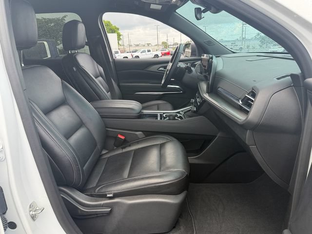Used 2024 Chevrolet Traverse LT w/ Enhanced Driving Package FWD image 15