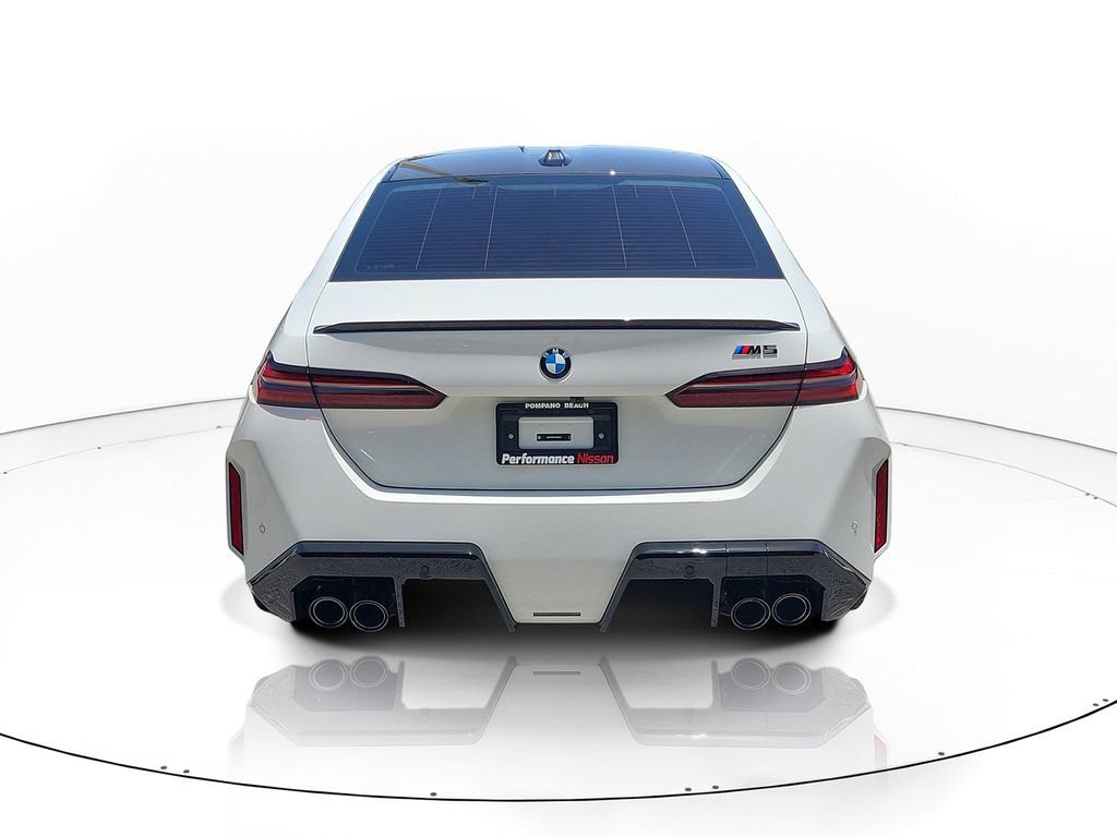 Used 2026 BMW M5 w/ Carbon Package AWD/4WD image 4