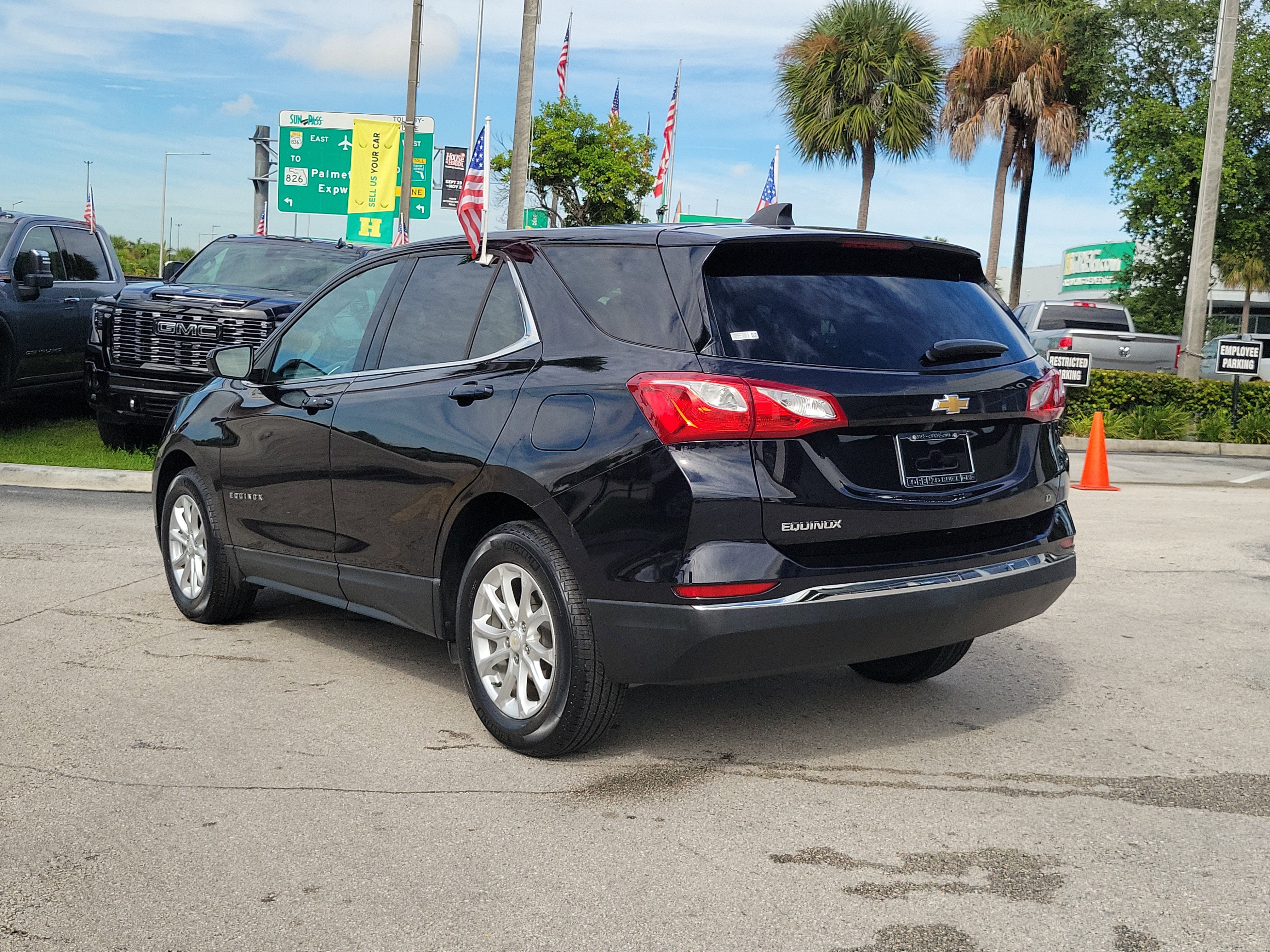 Used 2020 Chevrolet Equinox LT image 7