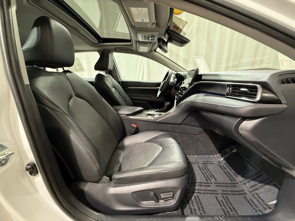 Certified 2022 Toyota Camry XLE image 22