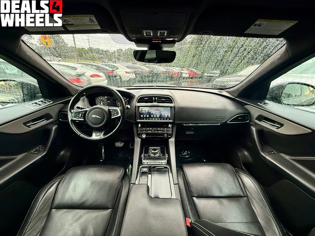 Used 2019 Jaguar F-PACE S AWD/4WD image 16