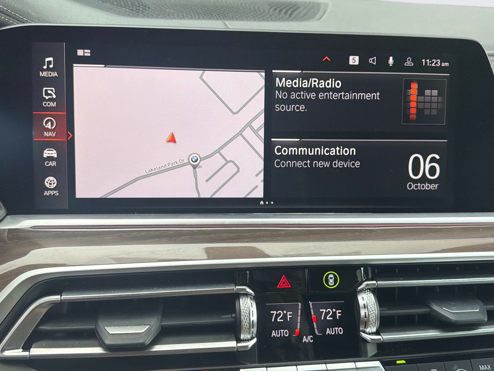 Used 2023 BMW X6 M50i w/ Executive Package AWD/4WD image 21