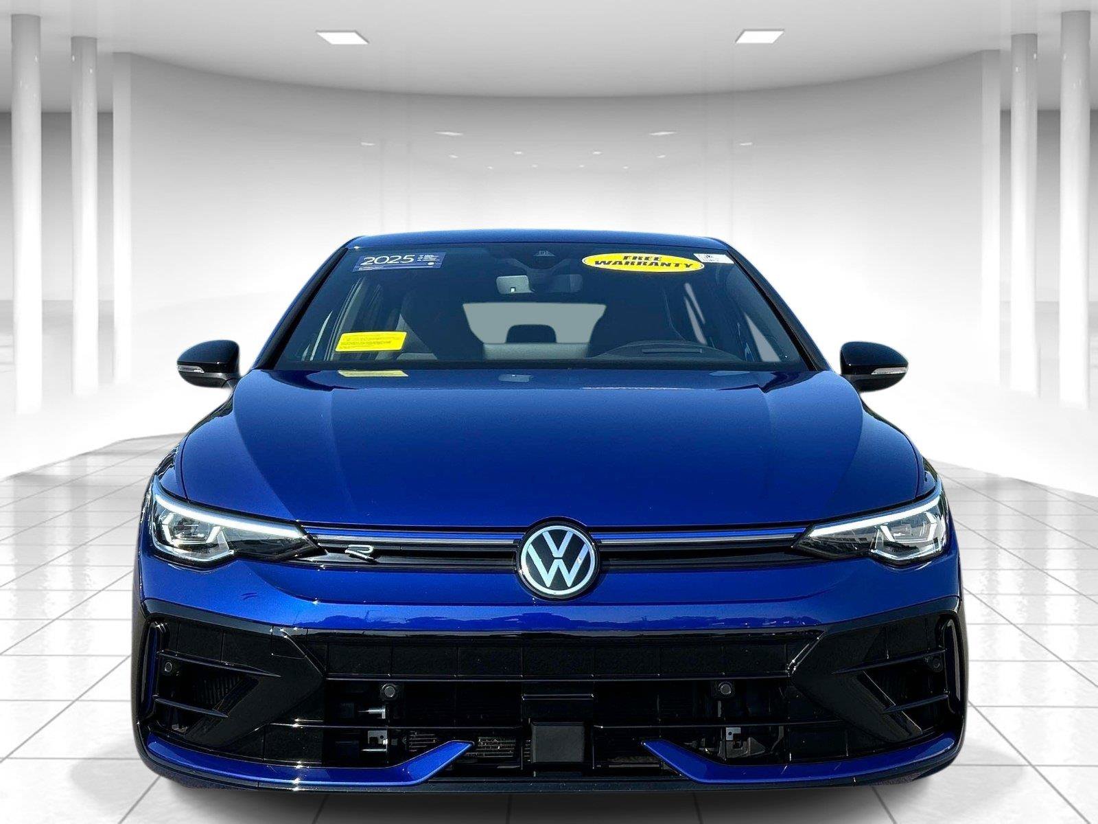 Certified 2025 Volkswagen Golf w/ Euro Style Package AWD/4WD image 8