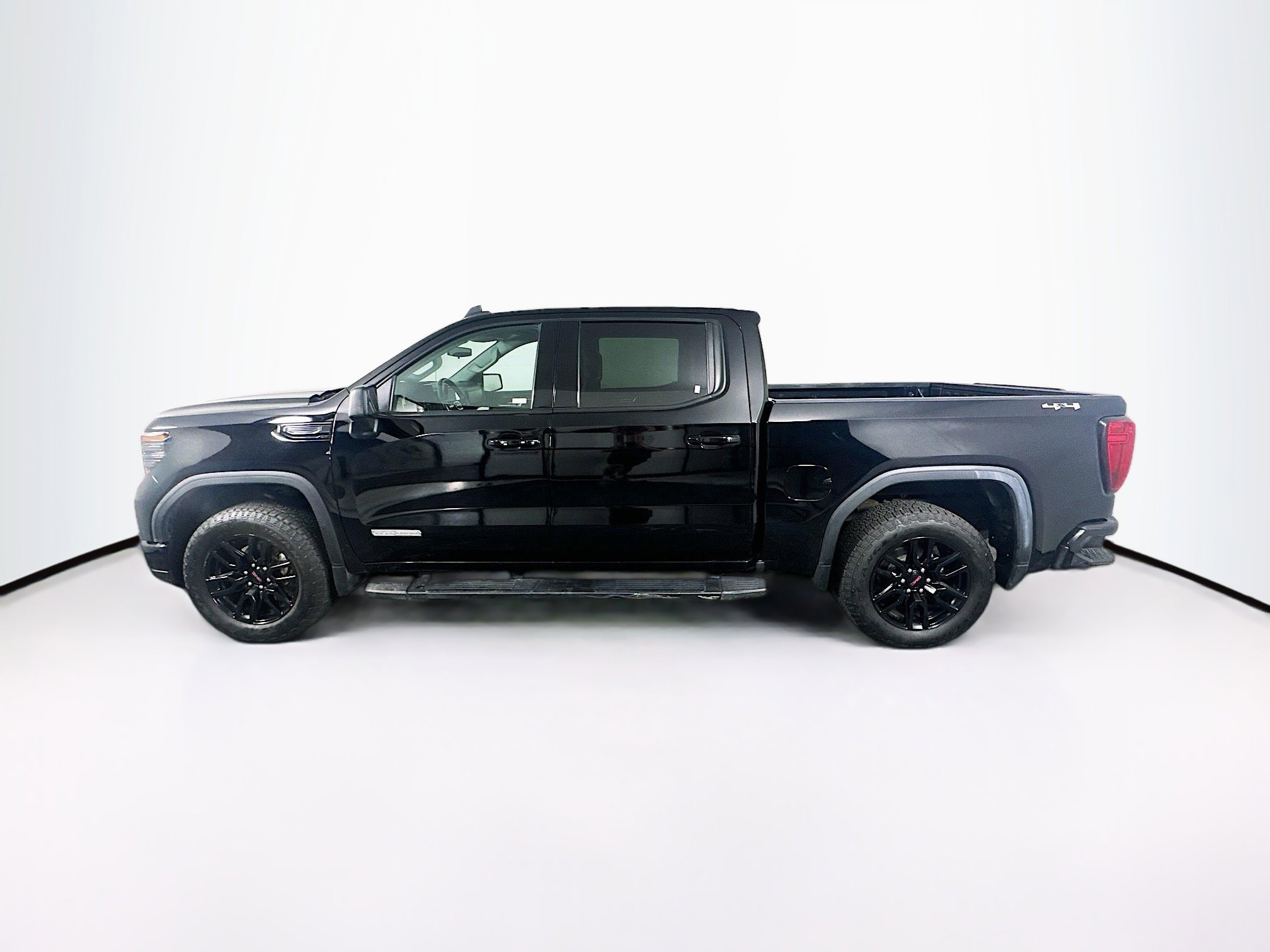Used 2023 GMC Sierra 1500 Elevation image 4