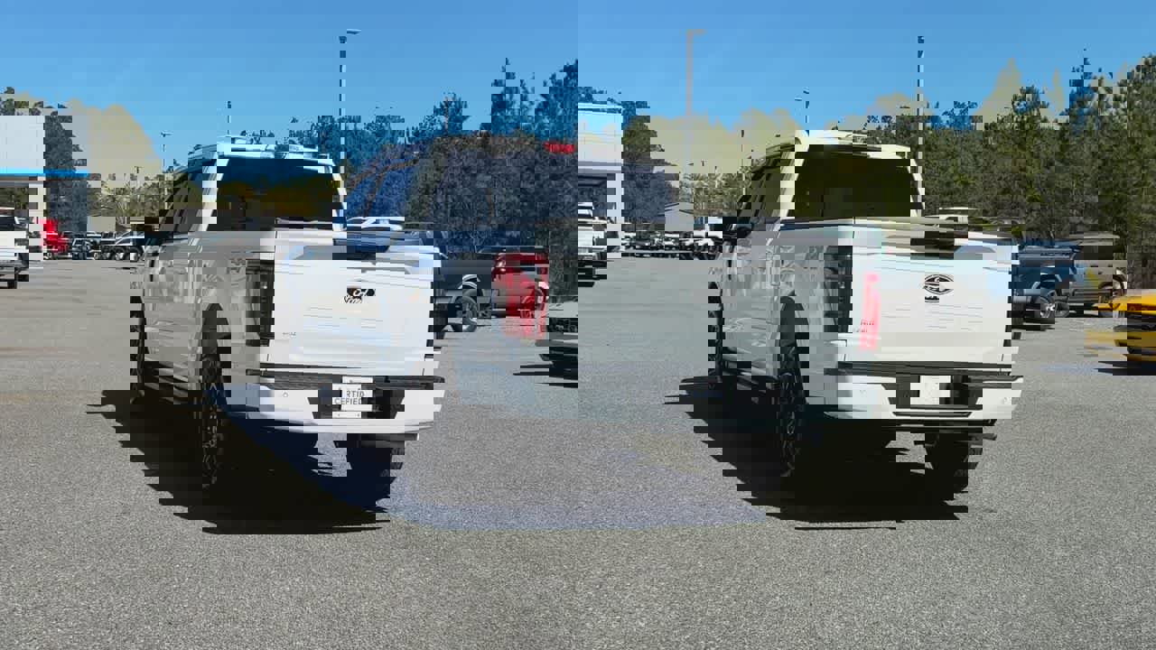 Used 2024 Ford F150 XLT w/ FX4 Off-Road Package image 7