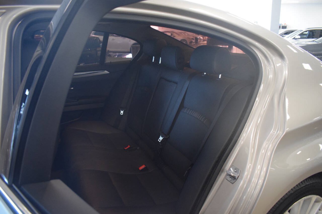 Used 2014 BMW 528i Sedan RWD image 49