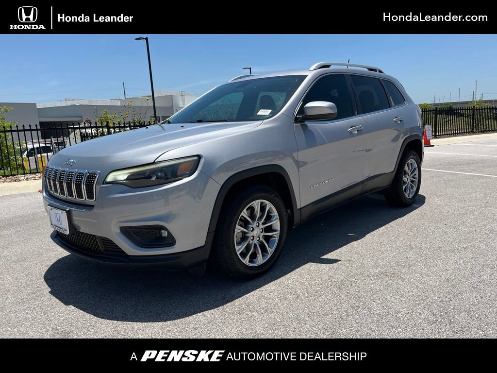 Used 2019 Jeep Cherokee Latitude Plus FWD video 1