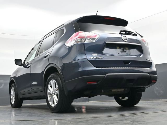 Used 2016 Nissan Rogue SV image 31