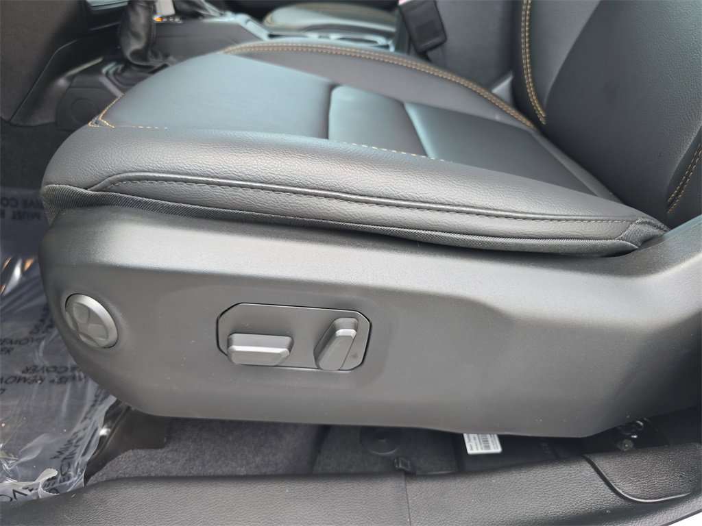 New 2025 Jeep Wrangler Sahara image 28