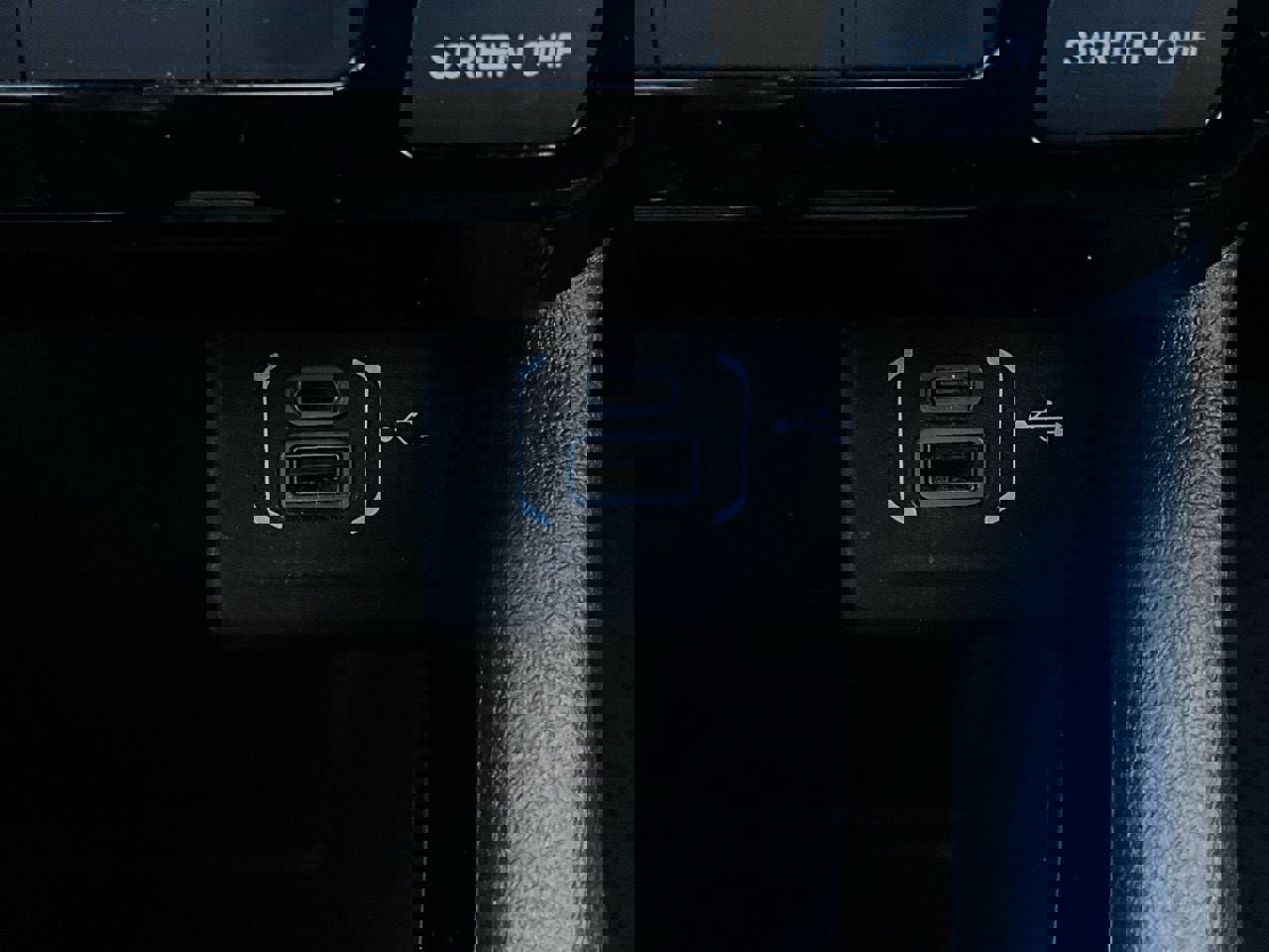 Used 2025 Jeep Compass Trailhawk image 25