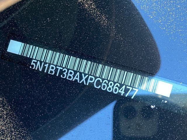 Used 2023 Nissan Rogue SV FWD image 12