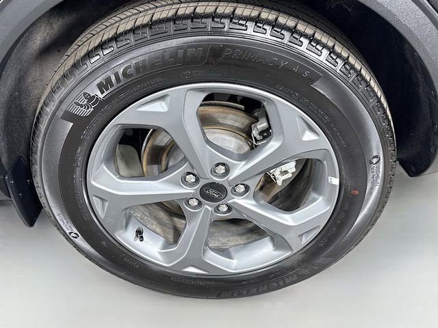 Used 2025 Ford Escape ST-Line FWD image 29