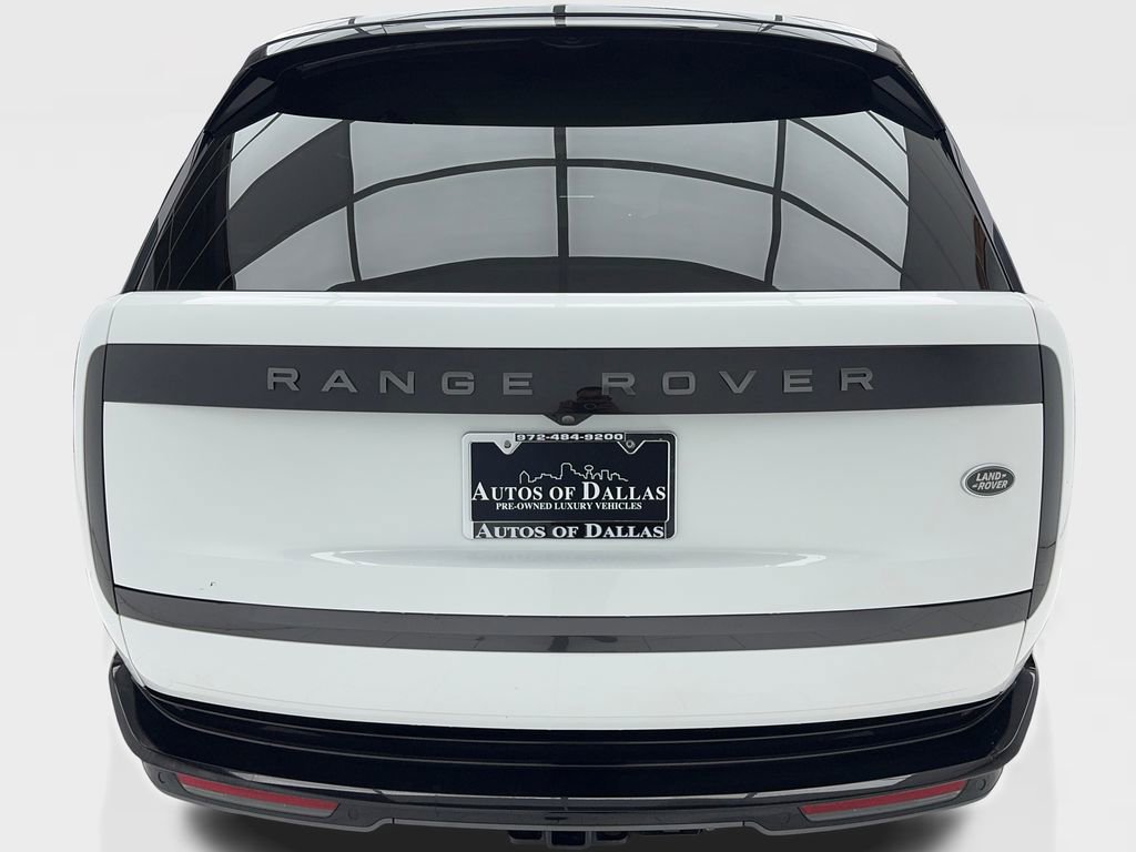 Used 2023 Land Rover Range Rover SE image 11
