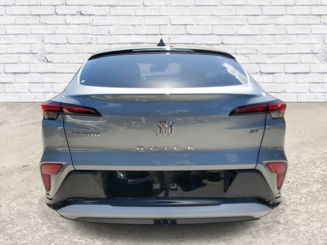 Certified 2024 Buick Envista Sport Touring w/ Convenience I Package image 3