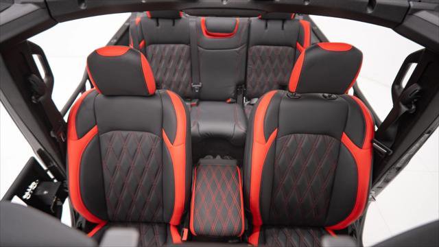 Used 2024 Jeep Wrangler Unlimited Sport image 27