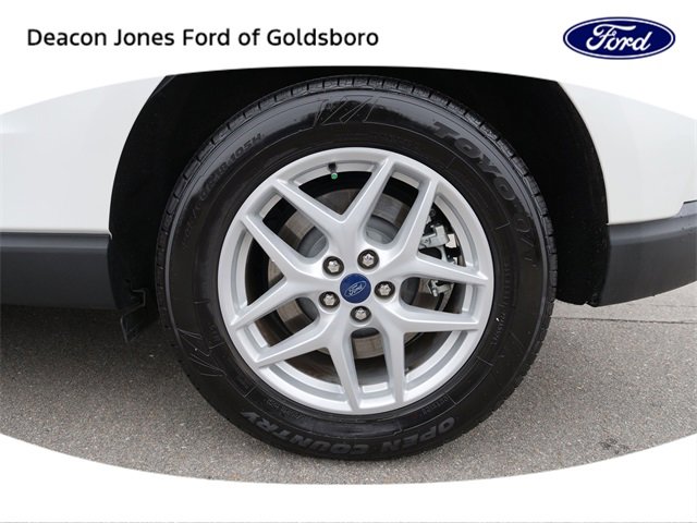 Used 2022 Ford Edge SEL w/ Convenience Package image 12