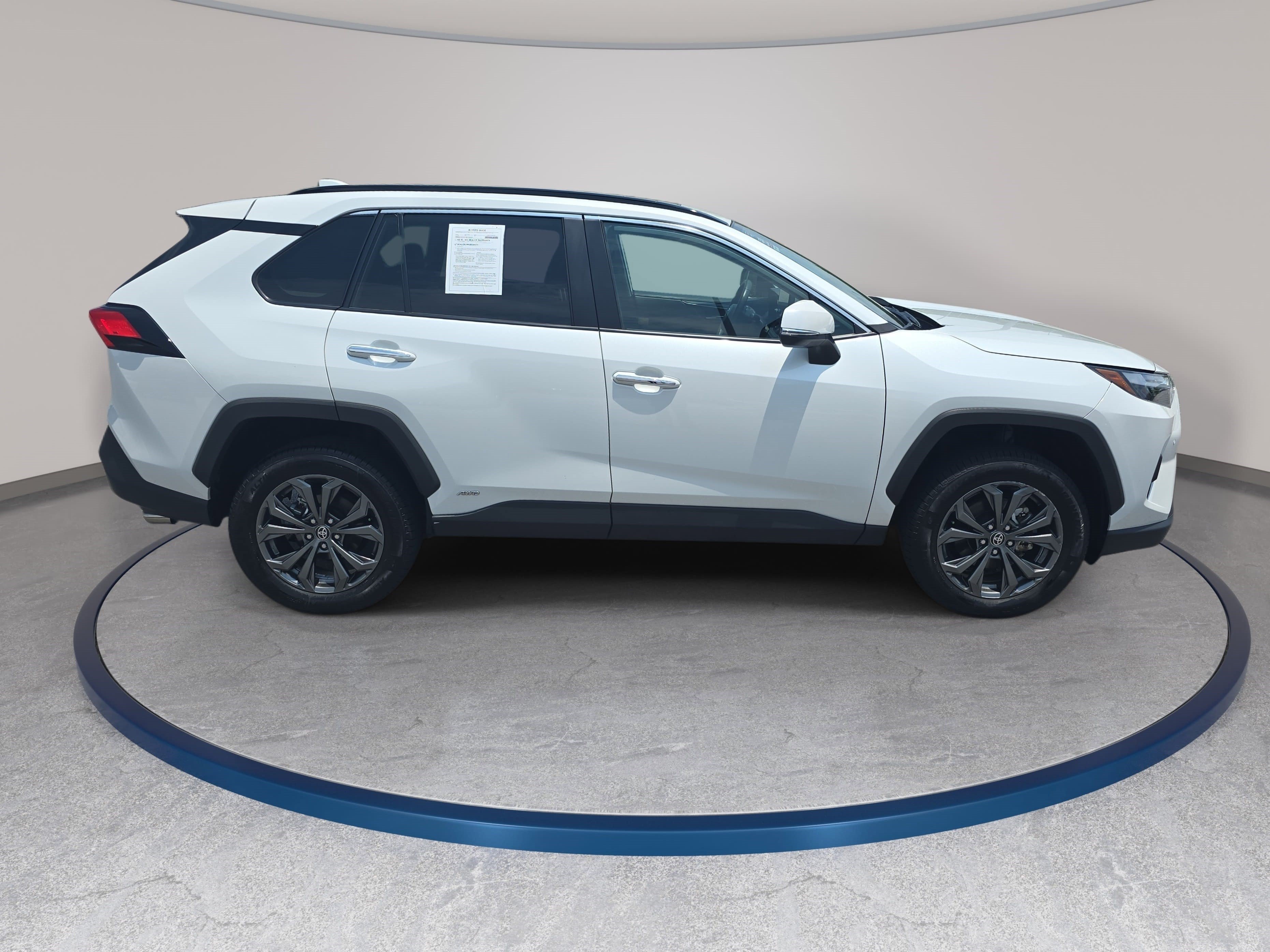 Used 2025 Toyota RAV4 Limited AWD/4WD image 4