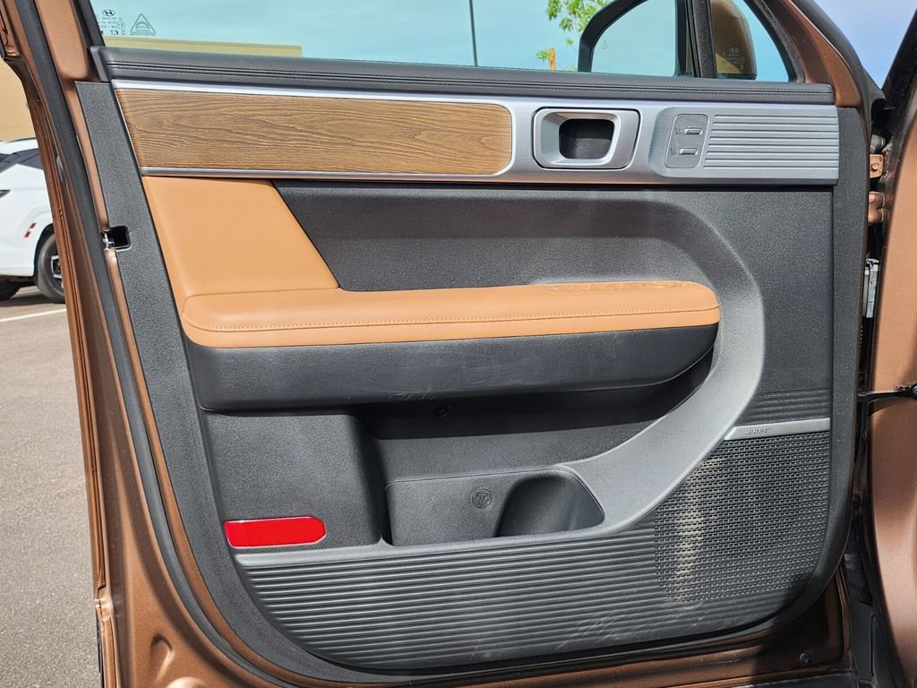 Certified 2024 Hyundai Santa Fe Limited image 37