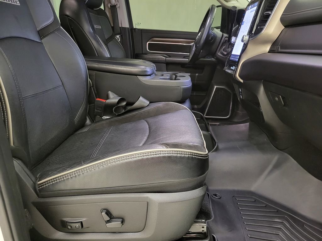 Used 2024 RAM 2500 Laramie image 17