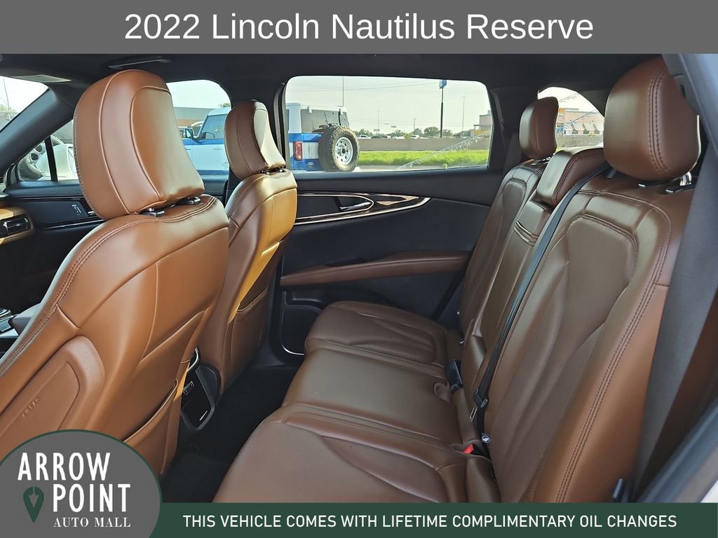 Used 2022 Lincoln Nautilus Reserve FWD image 18