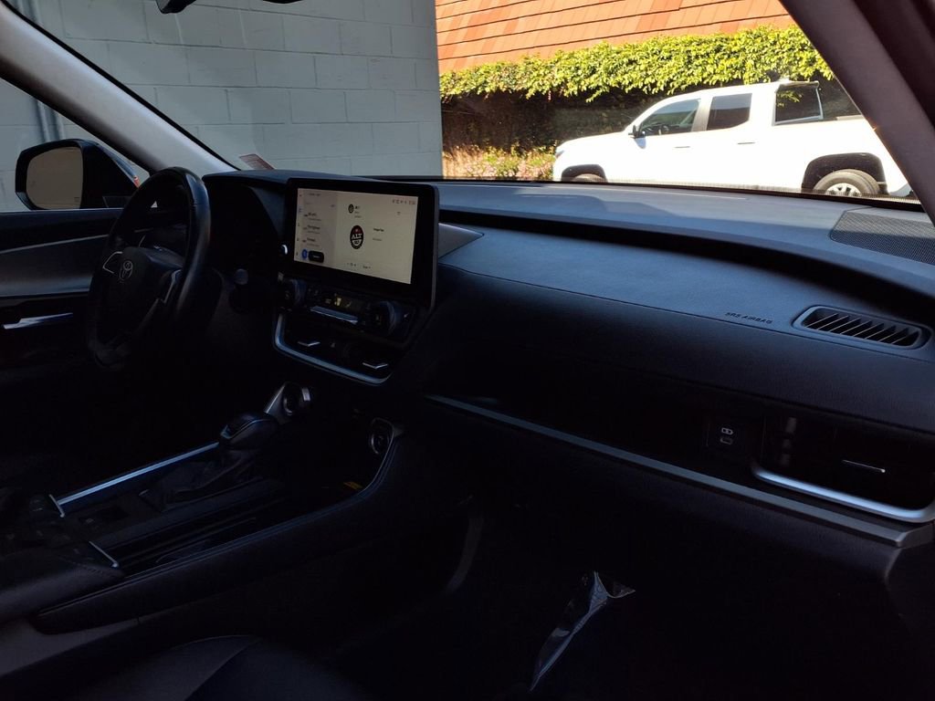 Certified 2024 Toyota Grand Highlander XLE image 49