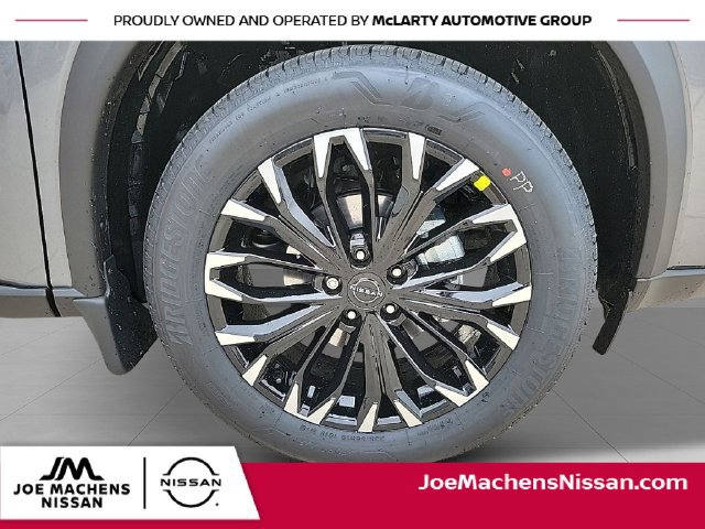 New 2026 Nissan Rogue Dark Armor AWD/4WD image 10