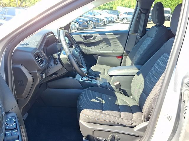 Used 2023 Ford Escape Active image 9
