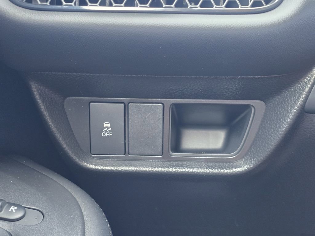 Used 2026 Honda HR-V LX image 23