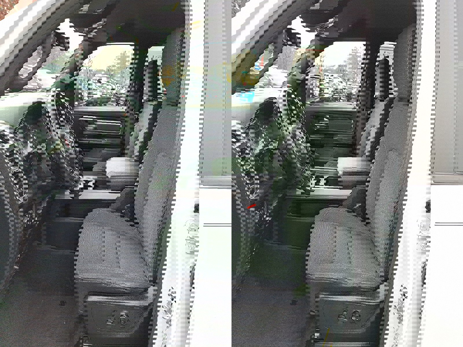 Used 2021 RAM 1500 Big Horn image 13