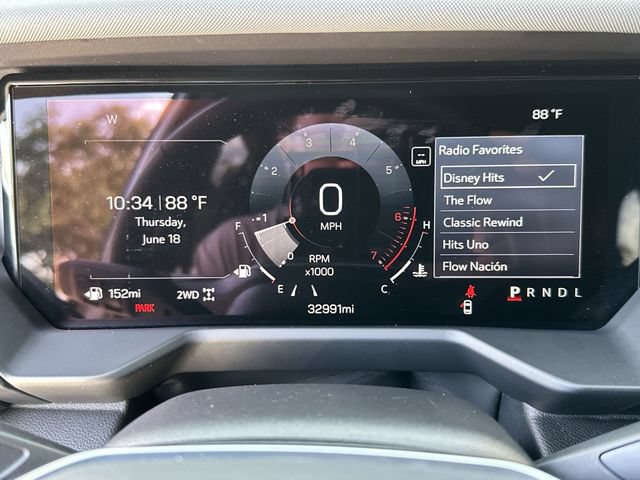 Certified 2024 GMC Acadia AT4 w/ Luxury Package AWD/4WD image 23