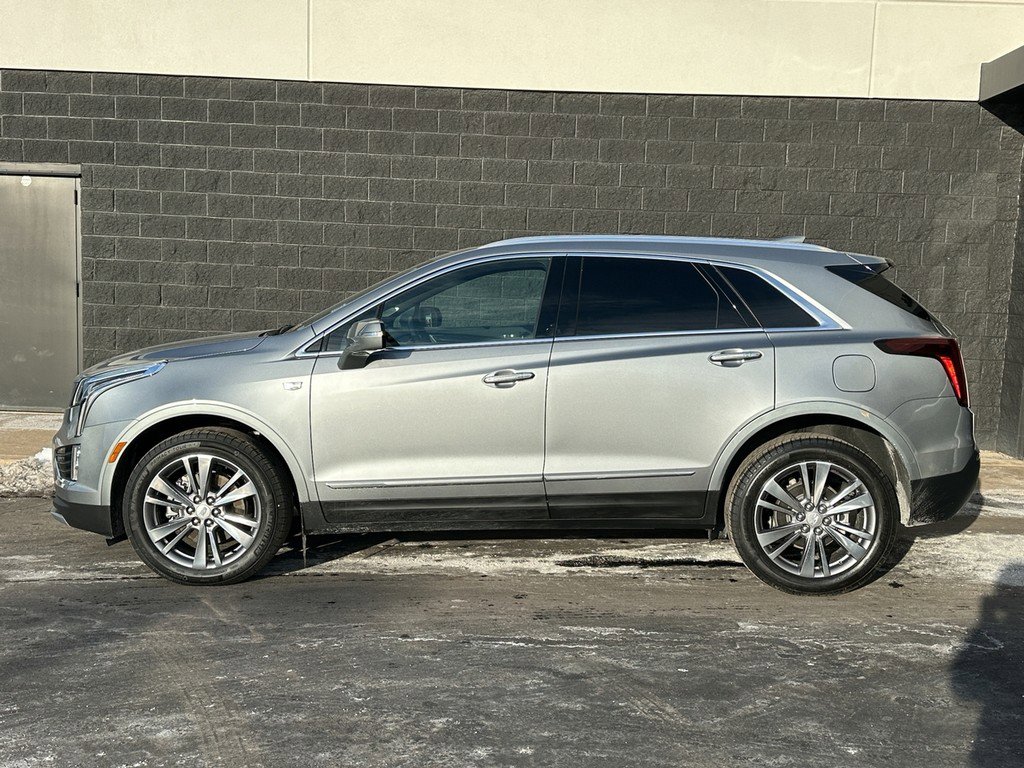 Certified 2025 Cadillac XT5 Premium Luxury image 5