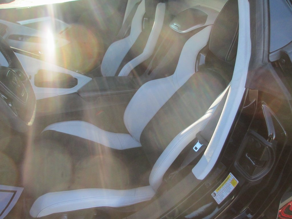 Certified 2022 Chevrolet Corvette Stingray Premium Conv w/ Z51 Performance Package image 16