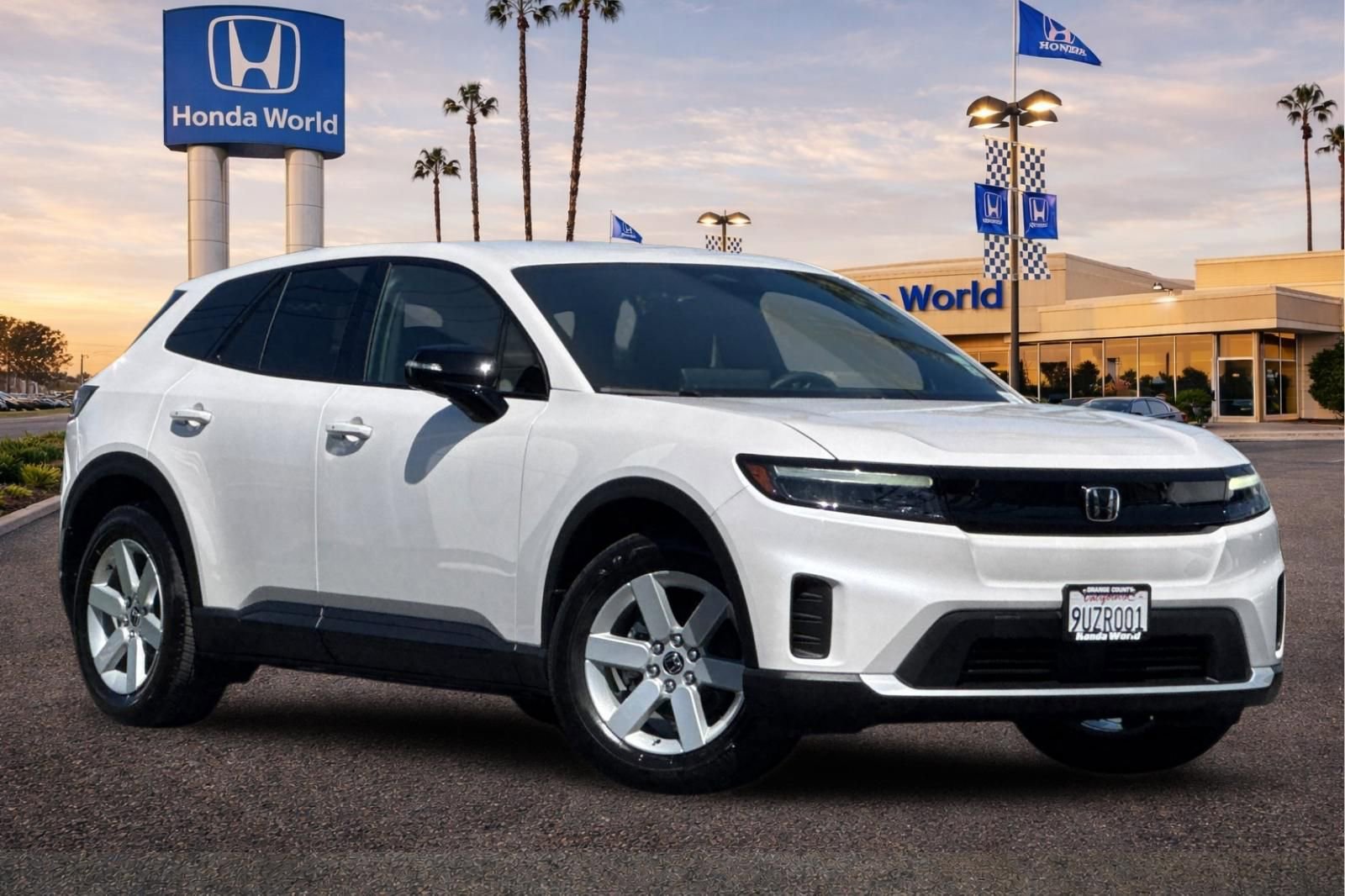 Certified 2025 Honda Prologue EX image 2