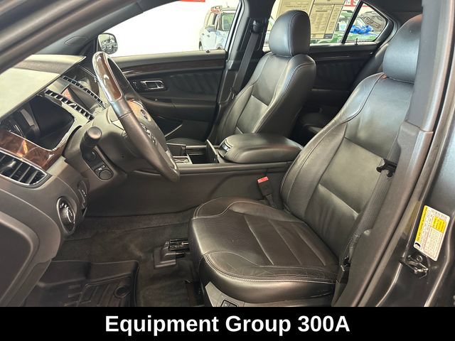 Used 2016 Ford Taurus Limited FWD image 4