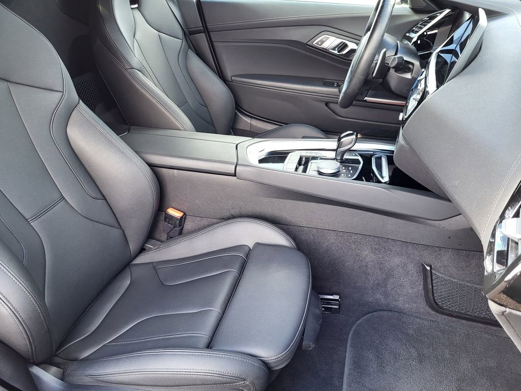 Used 2025 BMW Z4 sDrive30i RWD image 5