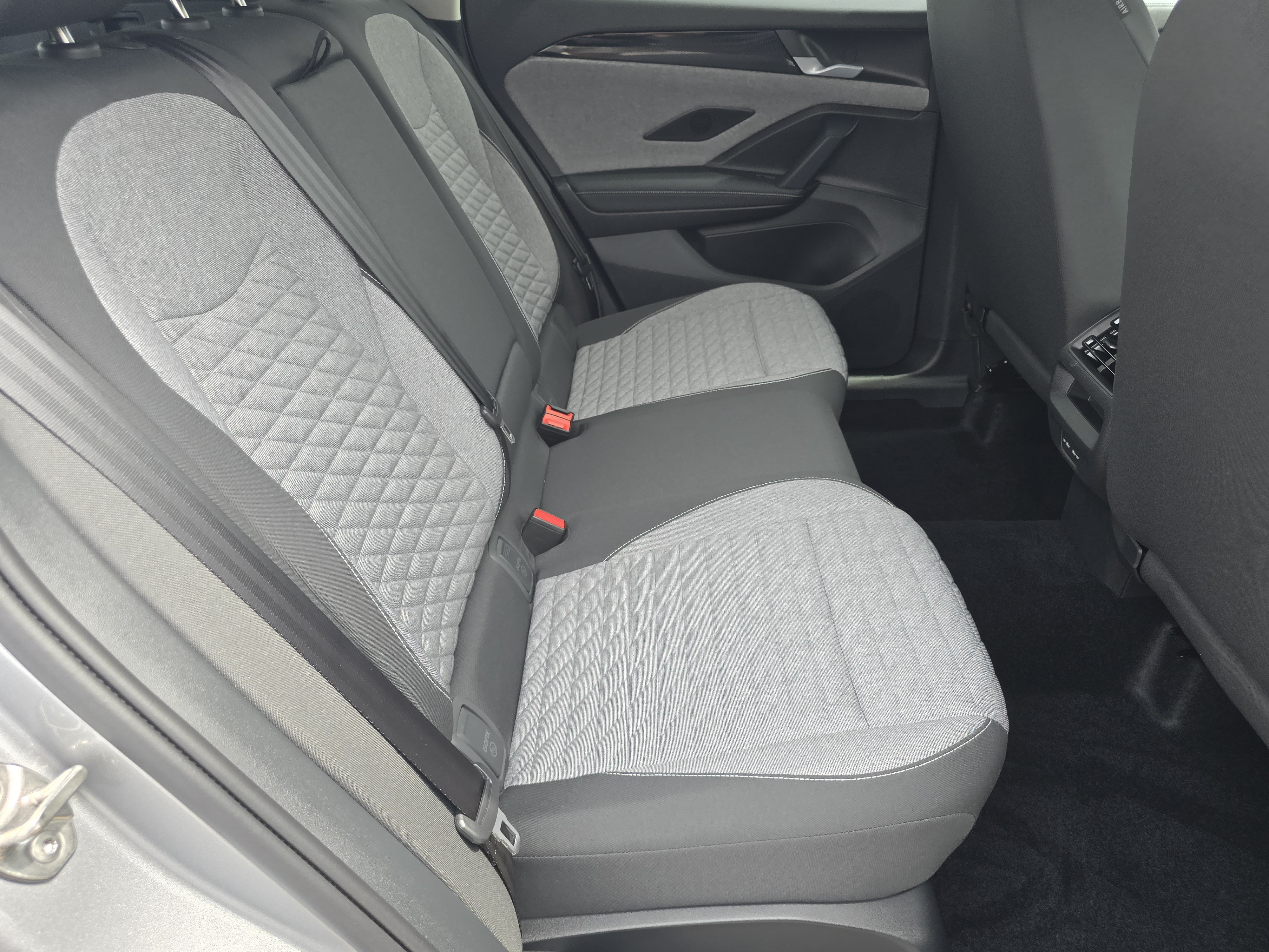 New 2026 Volkswagen Tiguan S AWD/4WD image 18