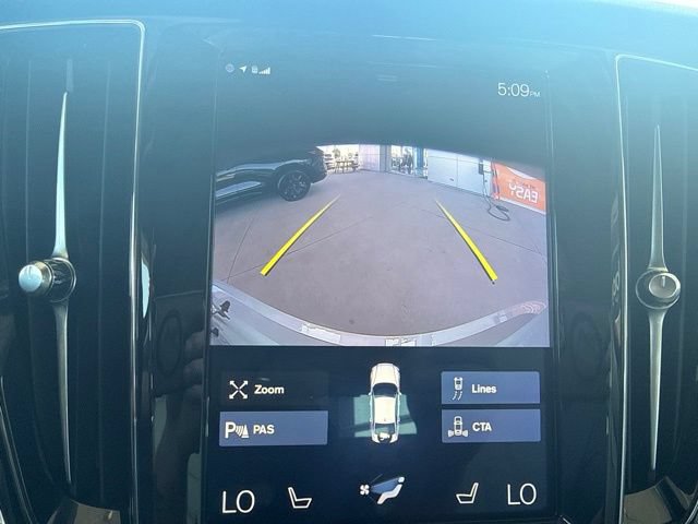 Used 2020 Volvo S60 T6 Momentum AWD/4WD image 22