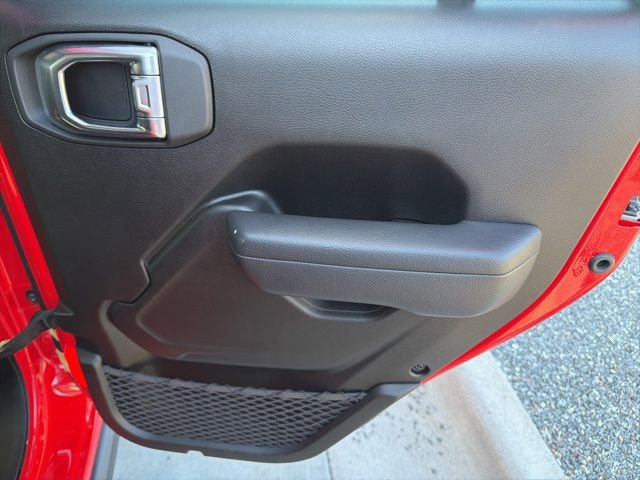 Used 2025 Jeep Wrangler Unlimited Rubicon 4xe w/ Safety Group image 29