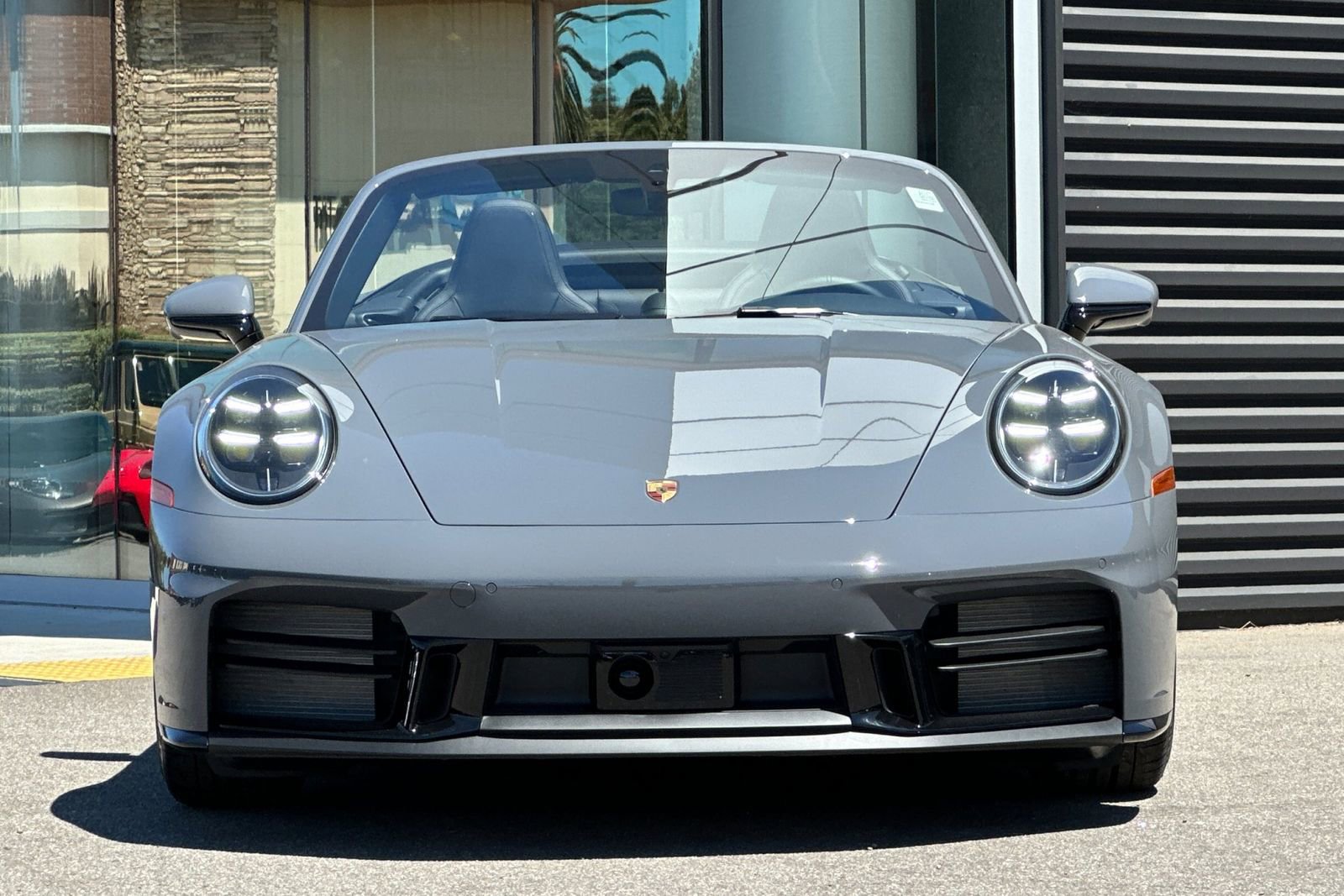 Used 2025 Porsche 911 Carrera S RWD image 11