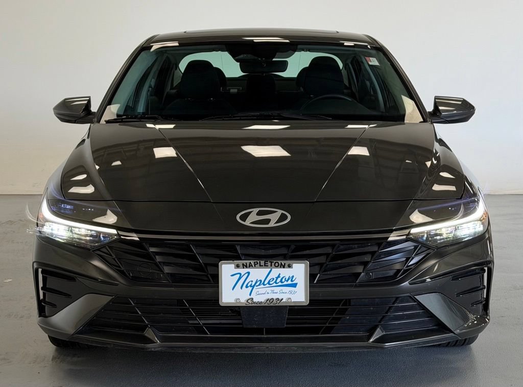 Certified 2024 Hyundai Elantra SEL w/ Convenience Package FWD image 7