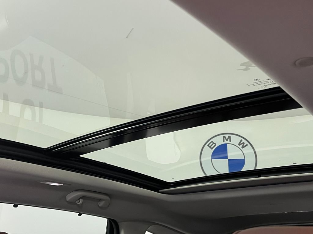 Used 2022 Acura MDX Technology image 33