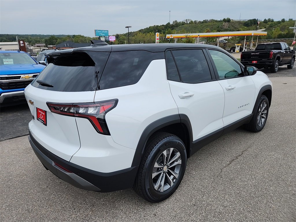 New 2026 Chevrolet Equinox LT w/ Convenience Package II image 8